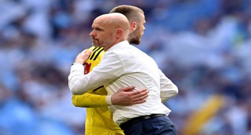 تين هاج: ما حققه دي خيا إنجازا خاصا.. وسيظل دائمًا في الذاكرة